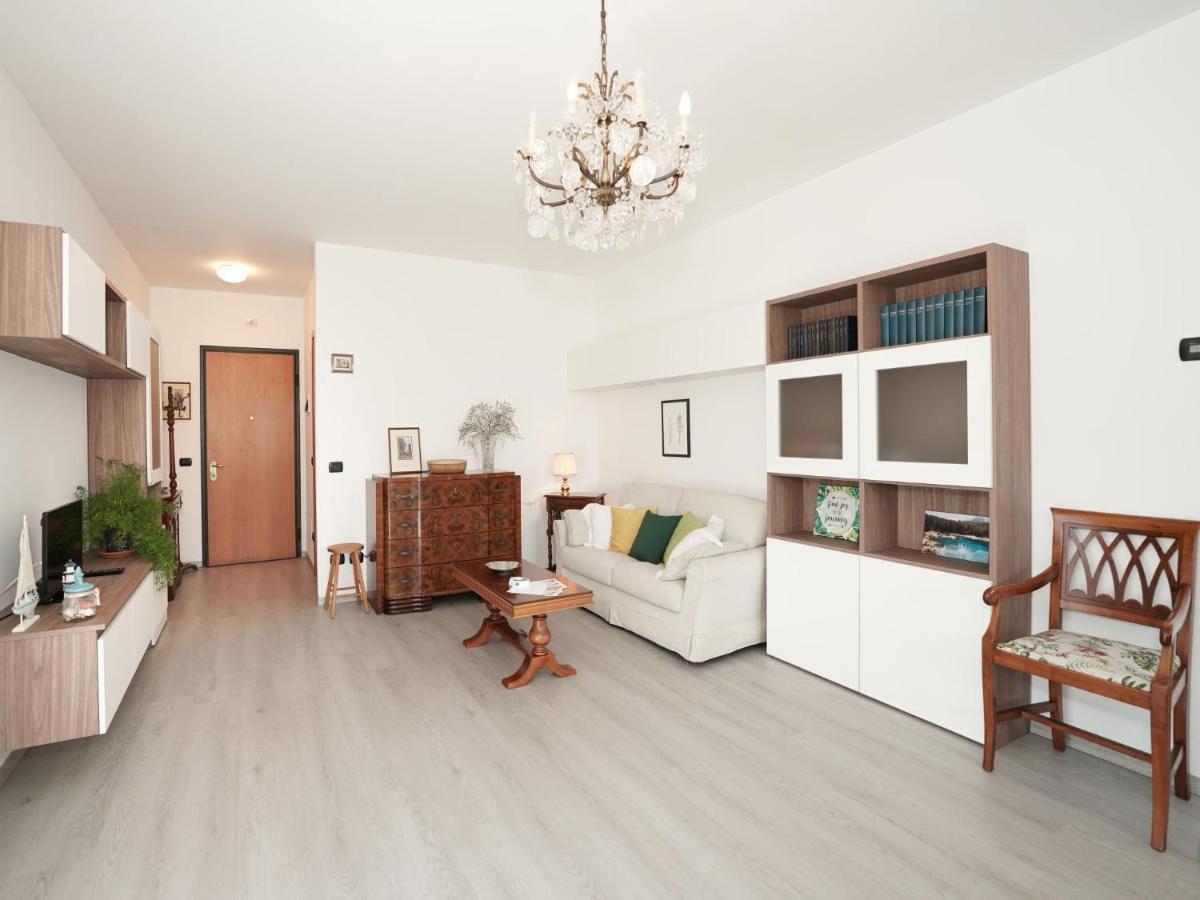 Apartment Mari By Interhome ลุยโน ภายนอก รูปภาพ